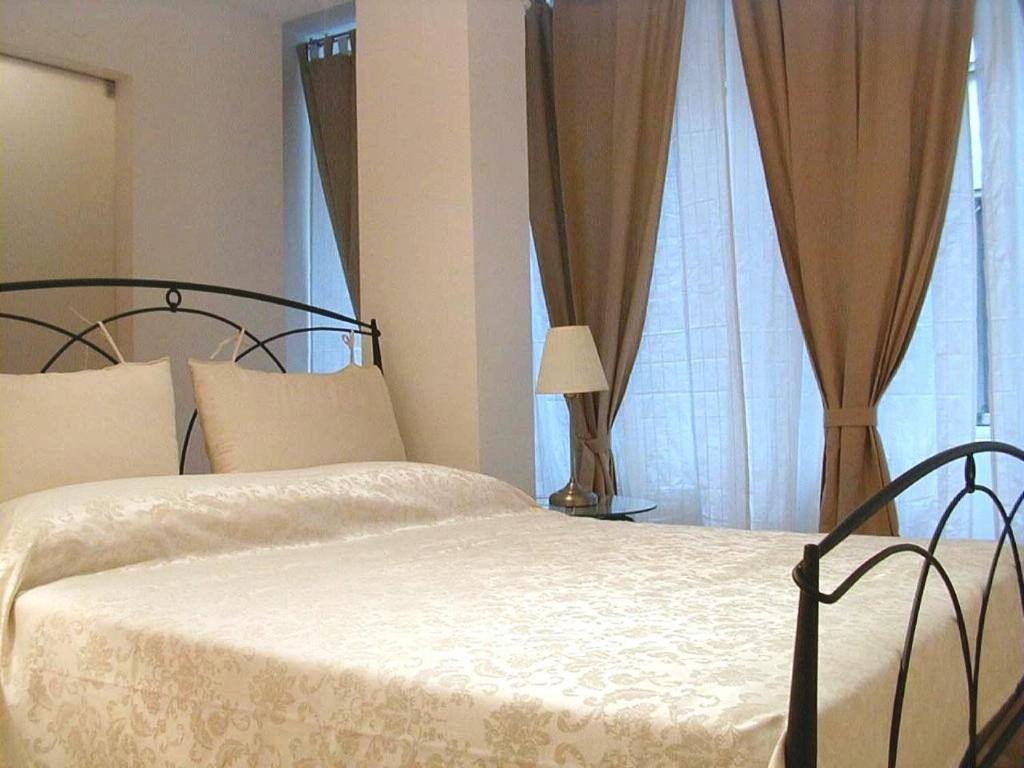 Central Park Bucureşti Rom bilde